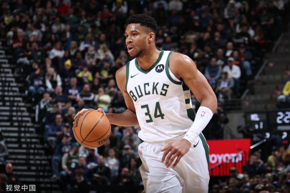 而在场外 而在场外