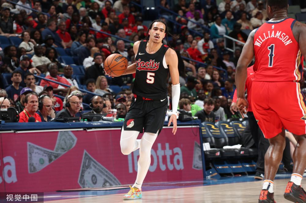 而篮网与灰 而篮网与灰