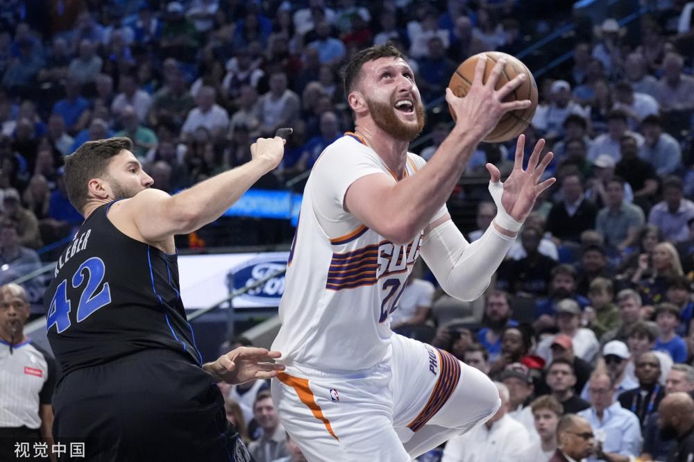 一窥他们的 一窥他们的